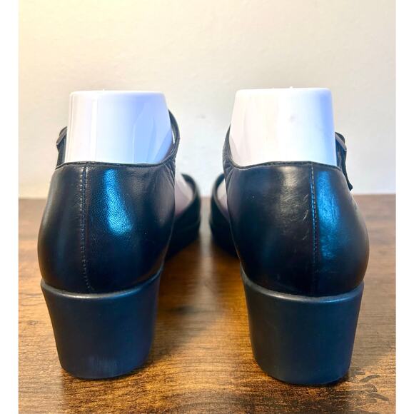 Moda Black Leather Strap Peep Toe Low Wedge Shoes NWT 7M - Picture 5 of 7